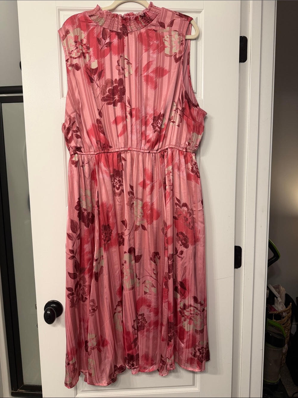Sleeveless Pink Floral Midi Dress with Smocked Neck